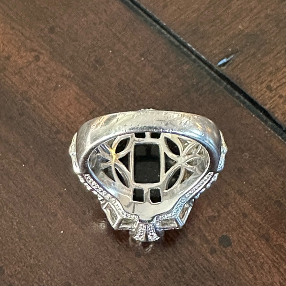 Carved Black Quartz With Small Crystals Throughout. 925SterlingSilver. Size 5.75 - Picture 9 of 11